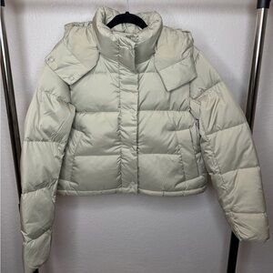 Lululemon Wunderpuff Ash Grey Jacket 10